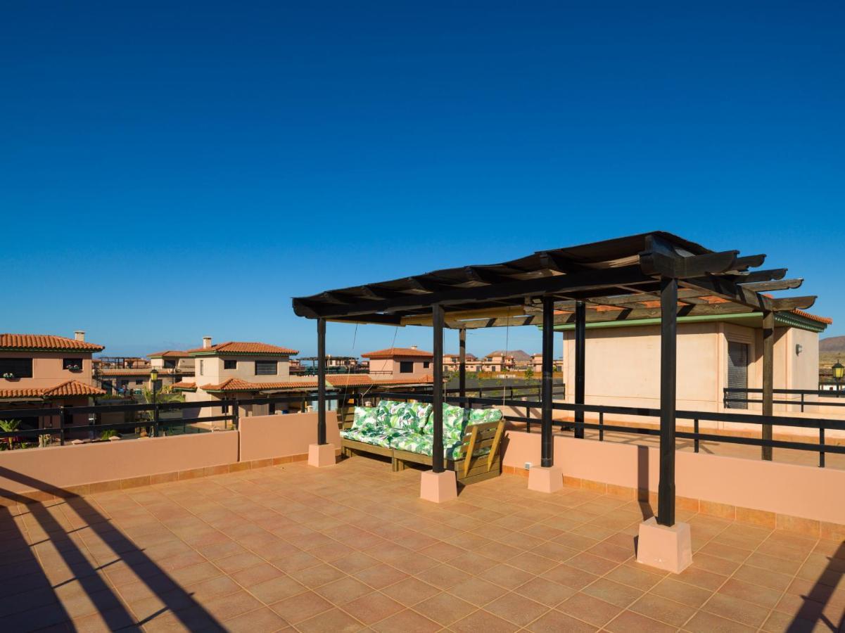 Private Terrace Majanicho Home -Garden & Pool La Oliva Exterior foto
